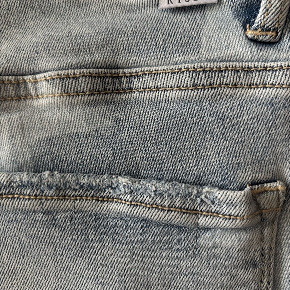 Risen Starlight Blue Ankle Cropped Distressed Jeans. - Picture 10 of 11